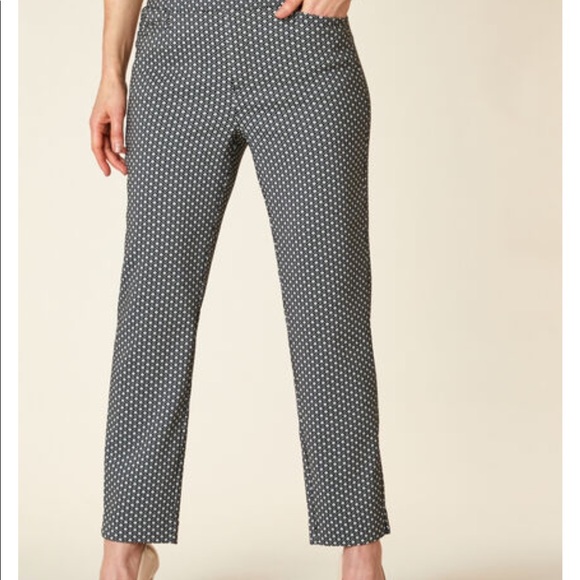 NWT Cleo pull on ankle pant- Grey & Flower print - Picture 3 of 11